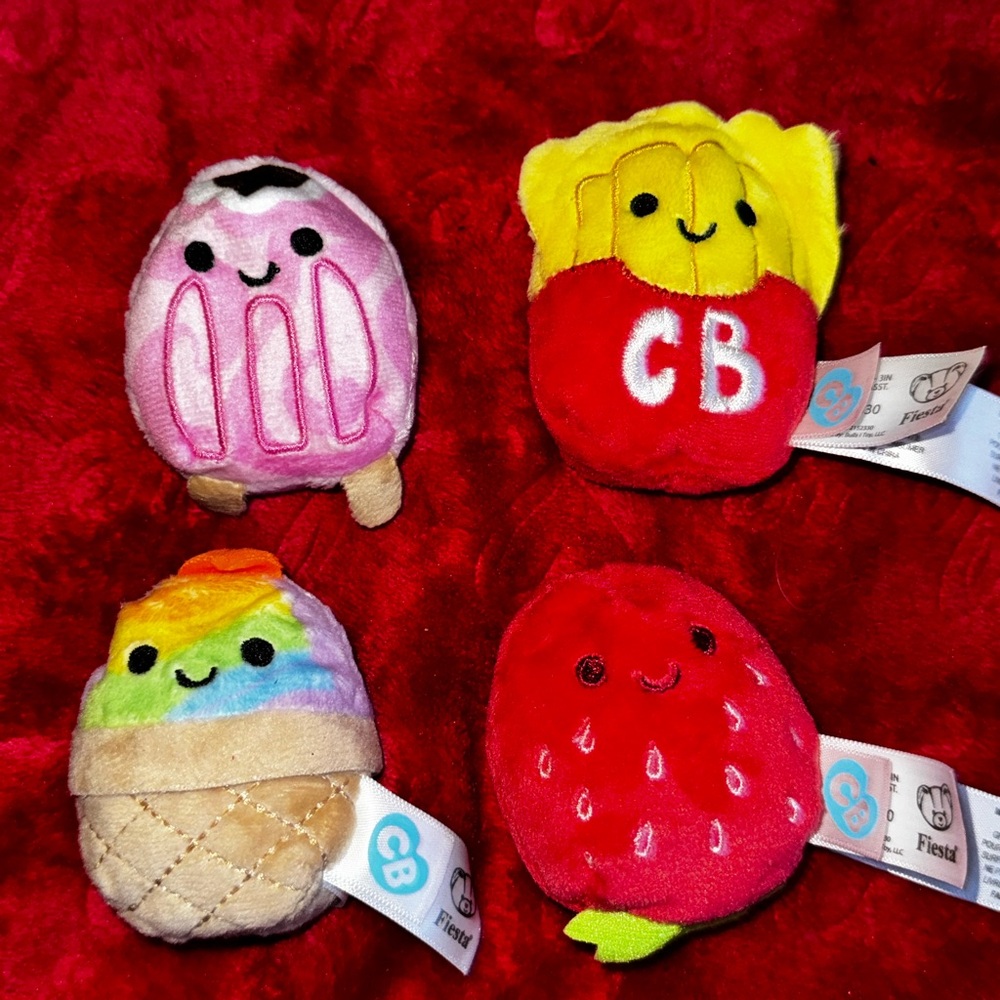 Cutie Beans (CB Foodies) LOT Strawberry Ice Cream Popsicle Fries with (3) cases